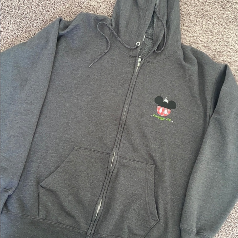 Disney sweater 2018